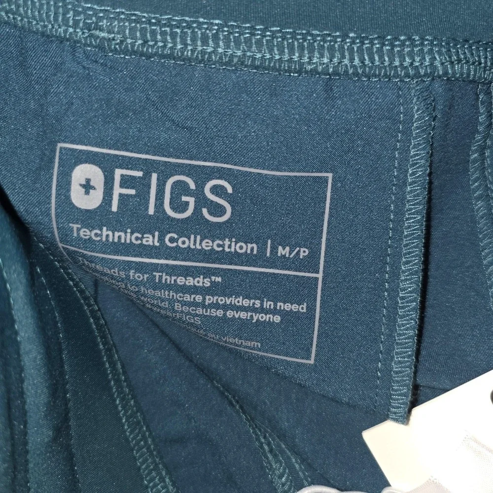 FIGS Kade Cargo Scrub Pants Women MP Blue Technical Drawstring Pockets Petite